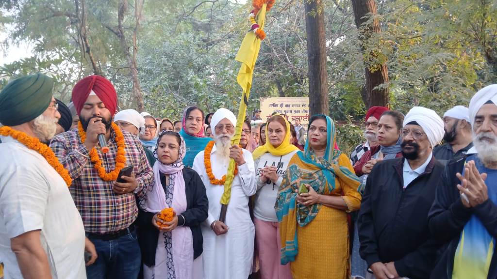 Sri Guru Nanak Dev Jis Parkash Purb was celebrated at Baradari Garden